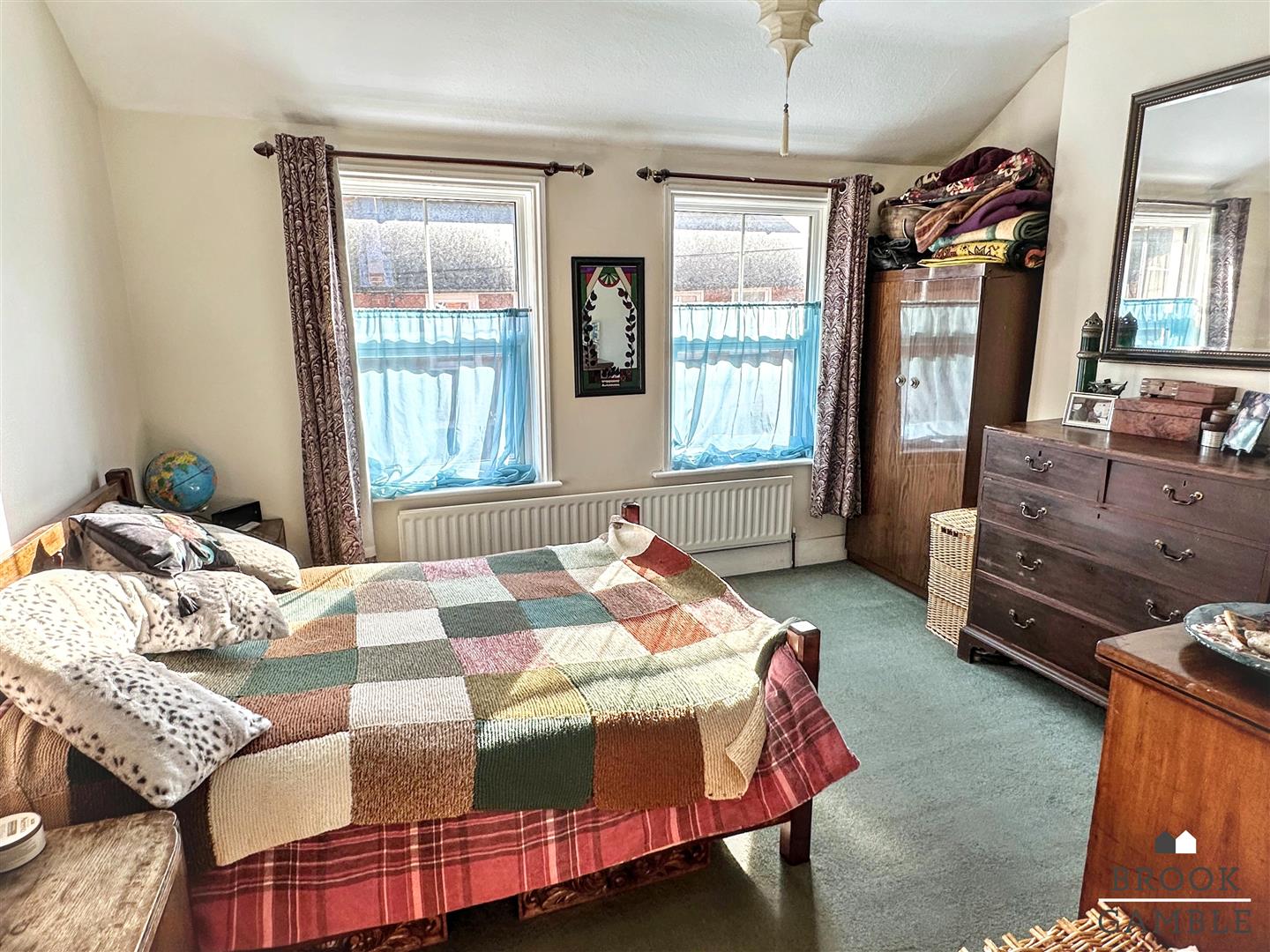 2 Bedroom House - Mid Terrace. Lower Road in Eastbourne, East Sussex 10